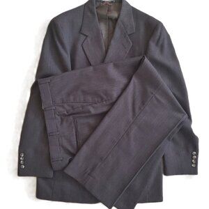 Austin Manor Two-Piece Men's Gray Suit, Size 42R